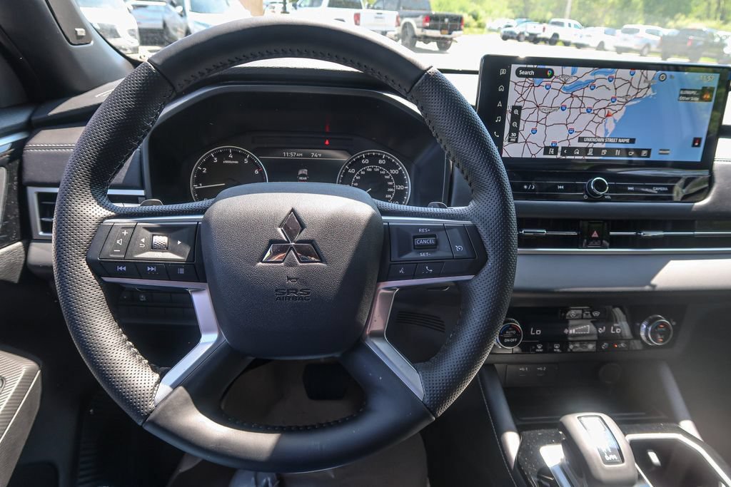 New 2026 Mitsubishi Outlander LE AWD/4WD image 26