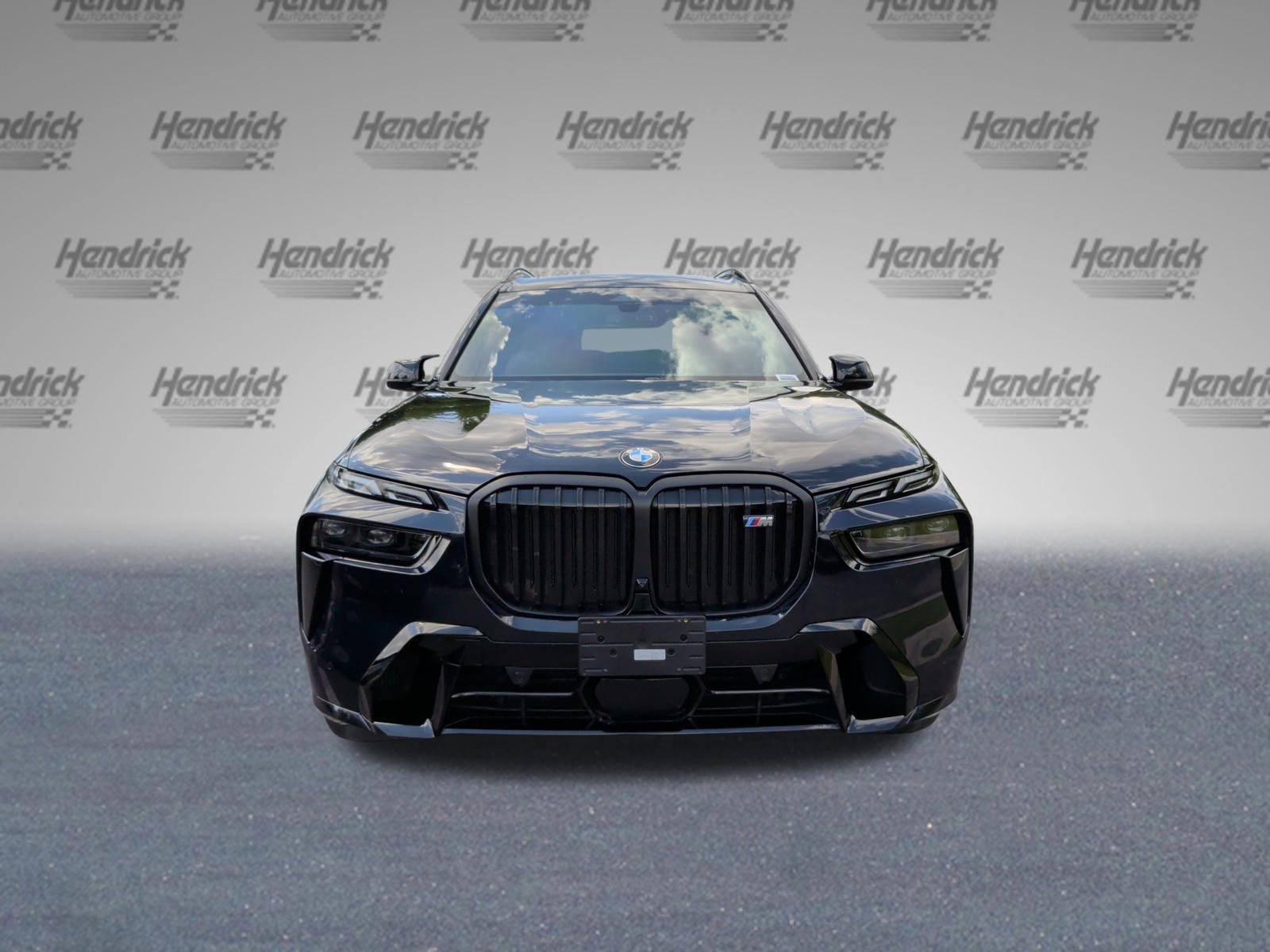 Used 2024 BMW X7 M60i w/ Executive Package image 5