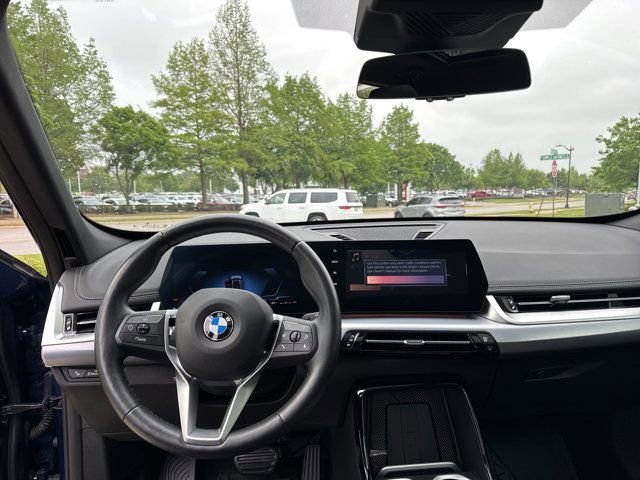 Certified 2025 BMW X1 xDrive28i AWD/4WD image 12