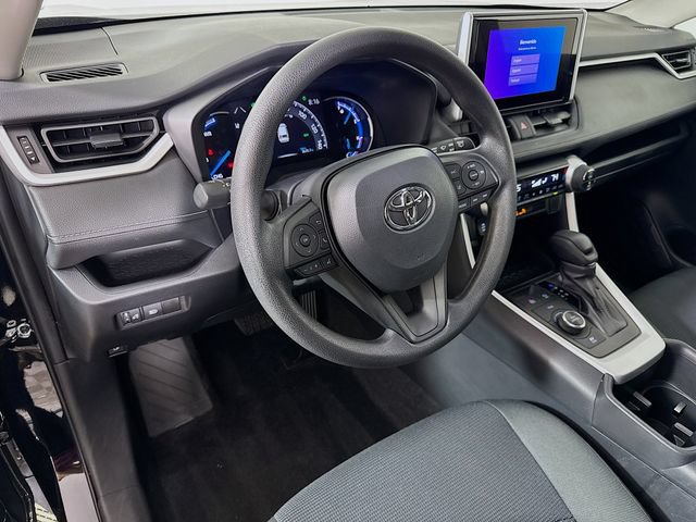 Certified 2024 Toyota RAV4 LE AWD/4WD image 18