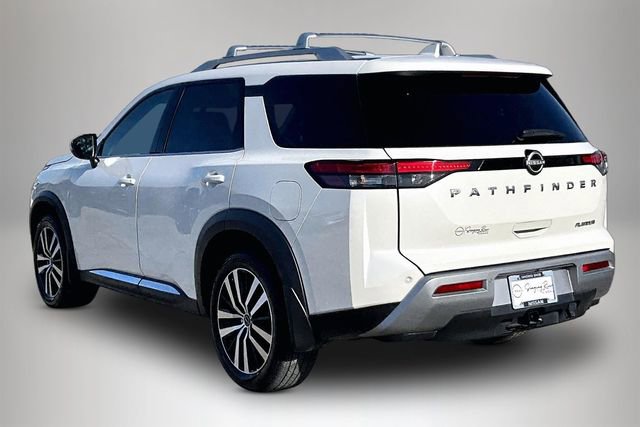 Certified 2024 Nissan Pathfinder Platinum w/ Cargo Package image 4