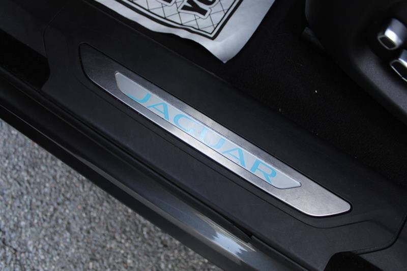 Used 2018 Jaguar F-PACE S AWD/4WD image 11
