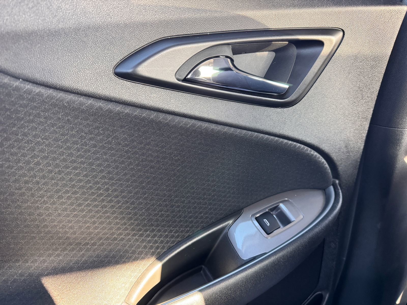 Used 2024 Chevrolet Malibu LT image 23