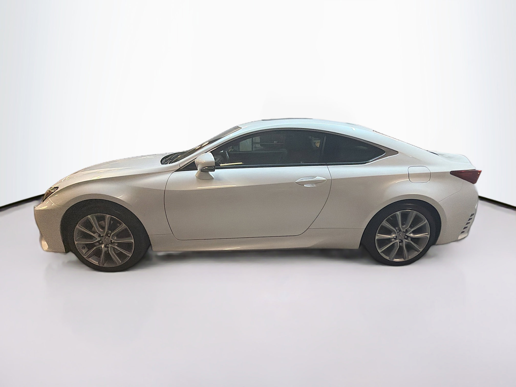 Used 2016 Lexus RC 300 AWD image 4