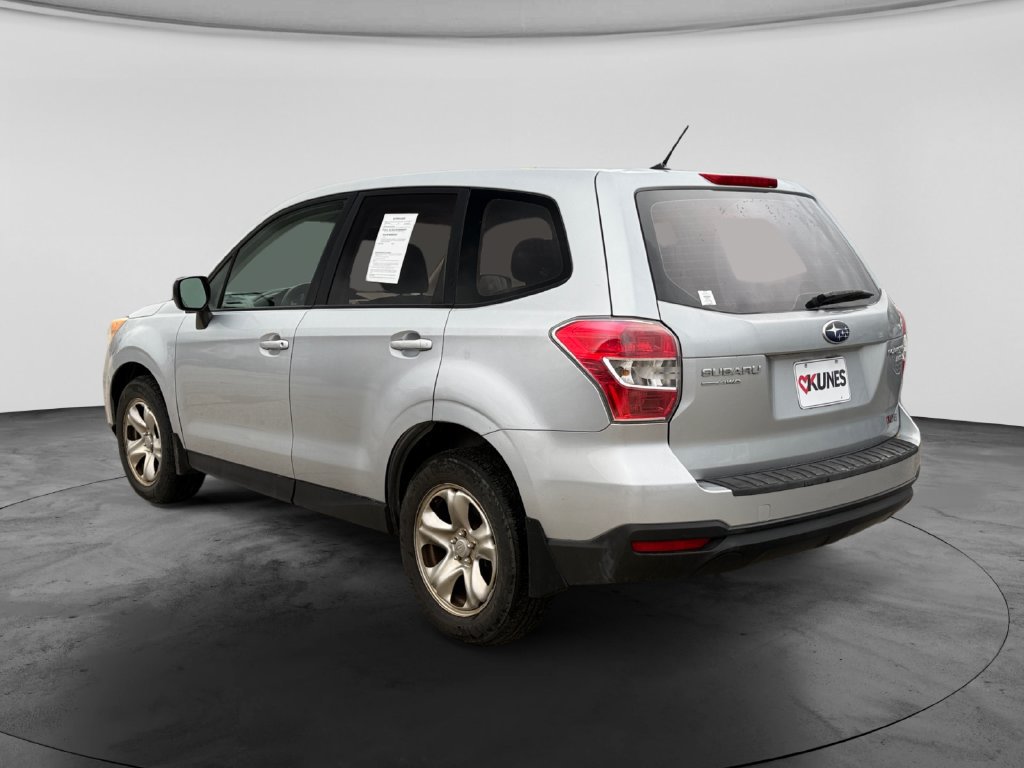 Used 2014 Subaru Forester 2.5i AWD/4WD image 6