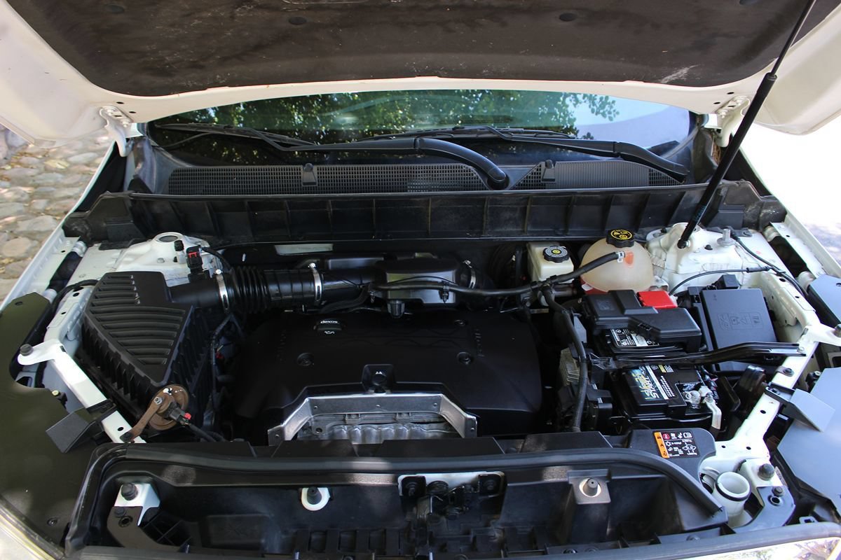 Used 2018 GMC Acadia SLE FWD image 38