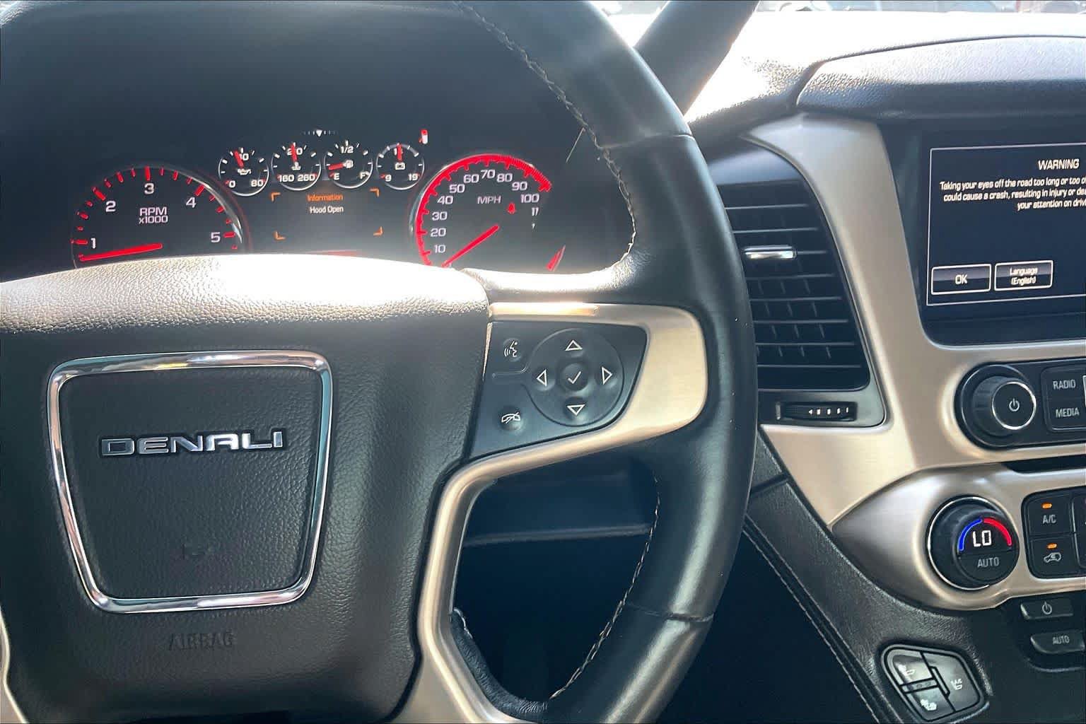 Used 2016 GMC Yukon Denali w/ Open Road Package AWD/4WD image 24