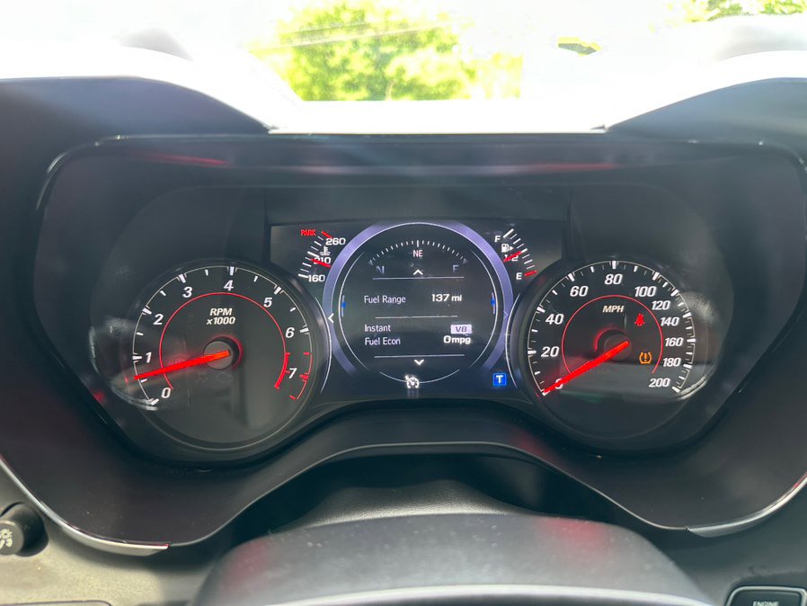Used 2020 Chevrolet Camaro SS RWD image 15