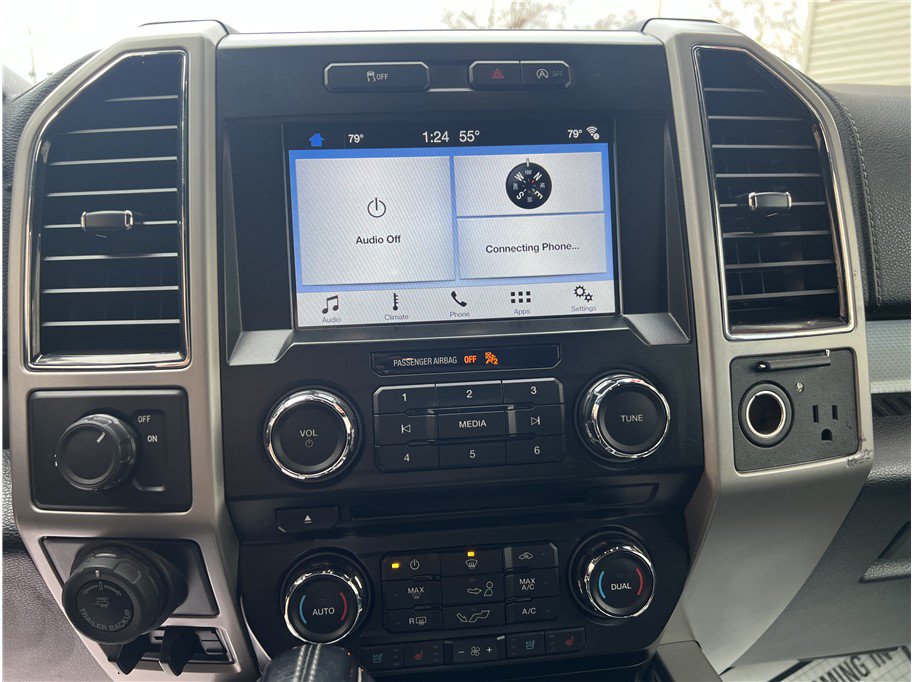 Used 2017 Ford F150 Lariat RWD image 17