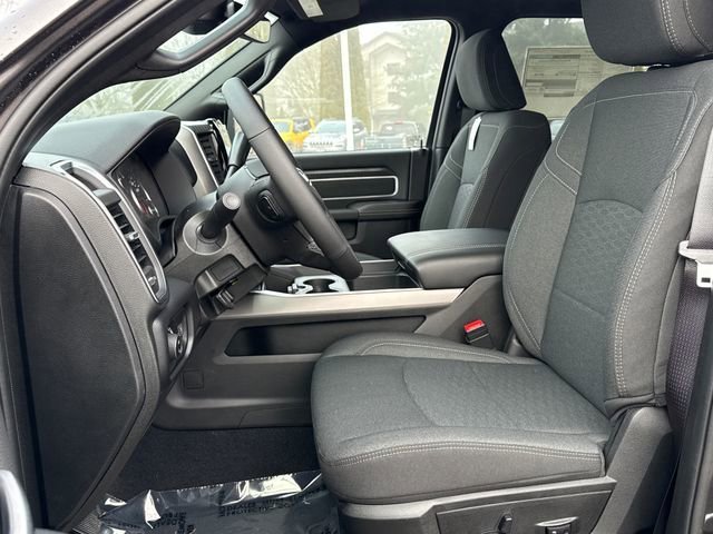 New 2026 RAM 3500 Big Horn AWD/4WD image 22