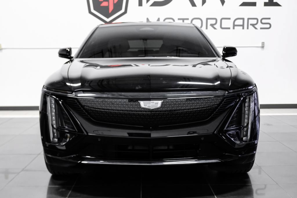 Used 2024 Cadillac Lyriq Sport AWD/4WD image 6