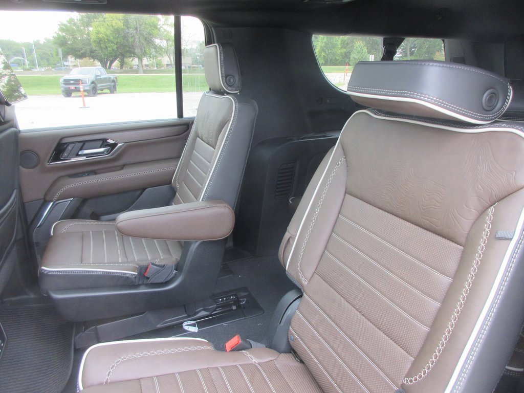 New 2026 GMC Yukon XL Denali Ultimate image 14