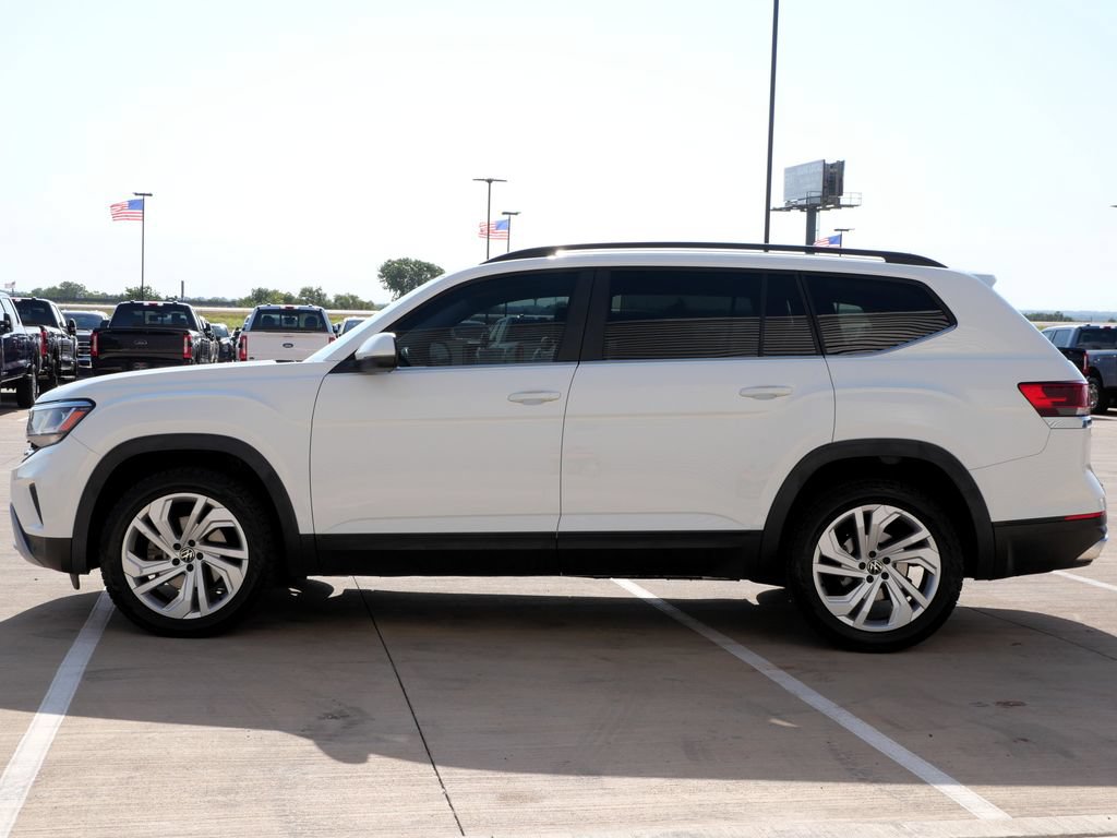 Used 2021 Volkswagen Atlas SE FWD image 3