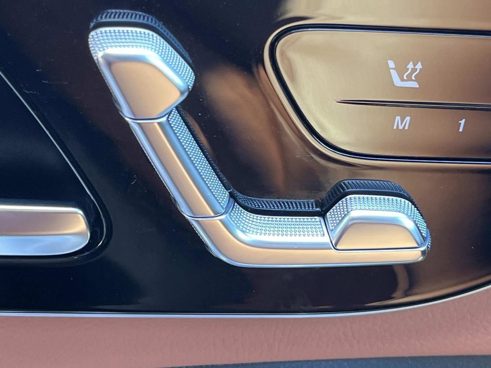 Certified 2022 Mercedes-Benz C 300 Sedan image 20