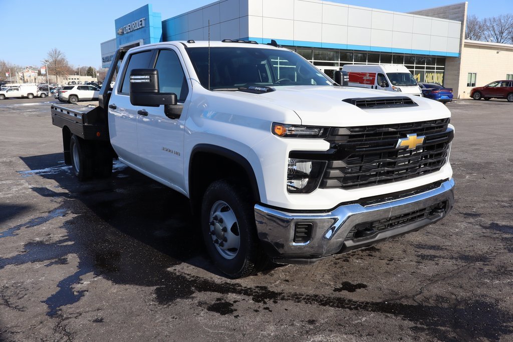 New 2025 Chevrolet Silverado 3500 W/T w/ WT Convenience Package image 2