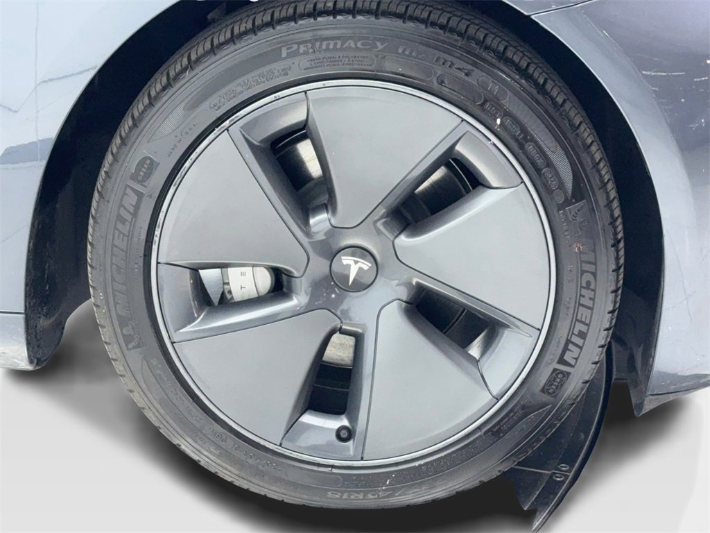 Used 2023 Tesla Model 3 Standard Range image 54