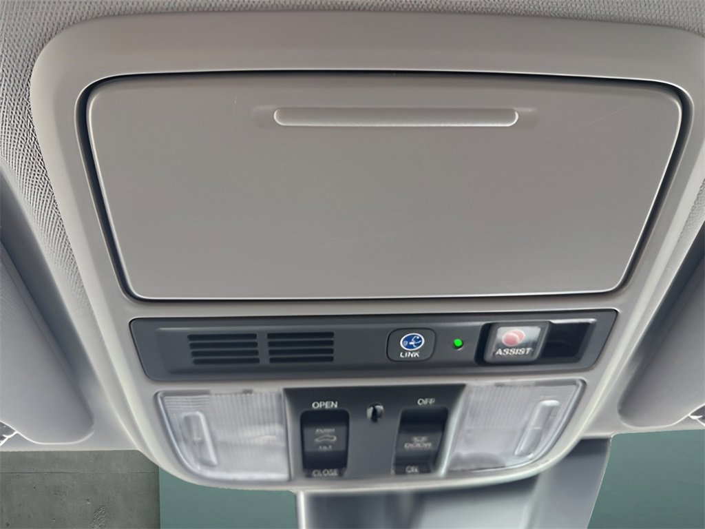 Used 2020 Honda Odyssey Elite image 35