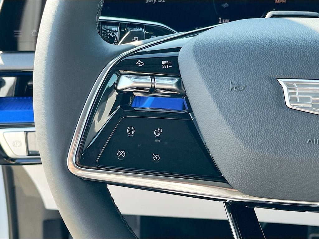 New 2027 Cadillac Optiq Luxury RWD image 18