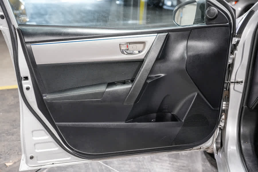 Used 2014 Toyota Corolla LE w/ Protection Package FWD image 21