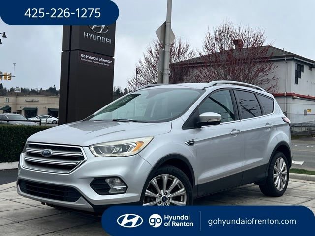 Used 2017 Ford Escape Titanium image 1
