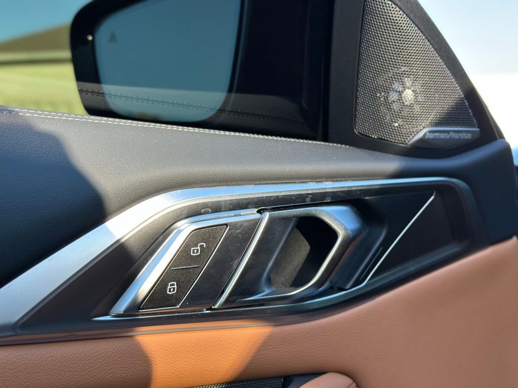 Used 2025 BMW 440i xDrive Convertible w/ Premium Package image 24