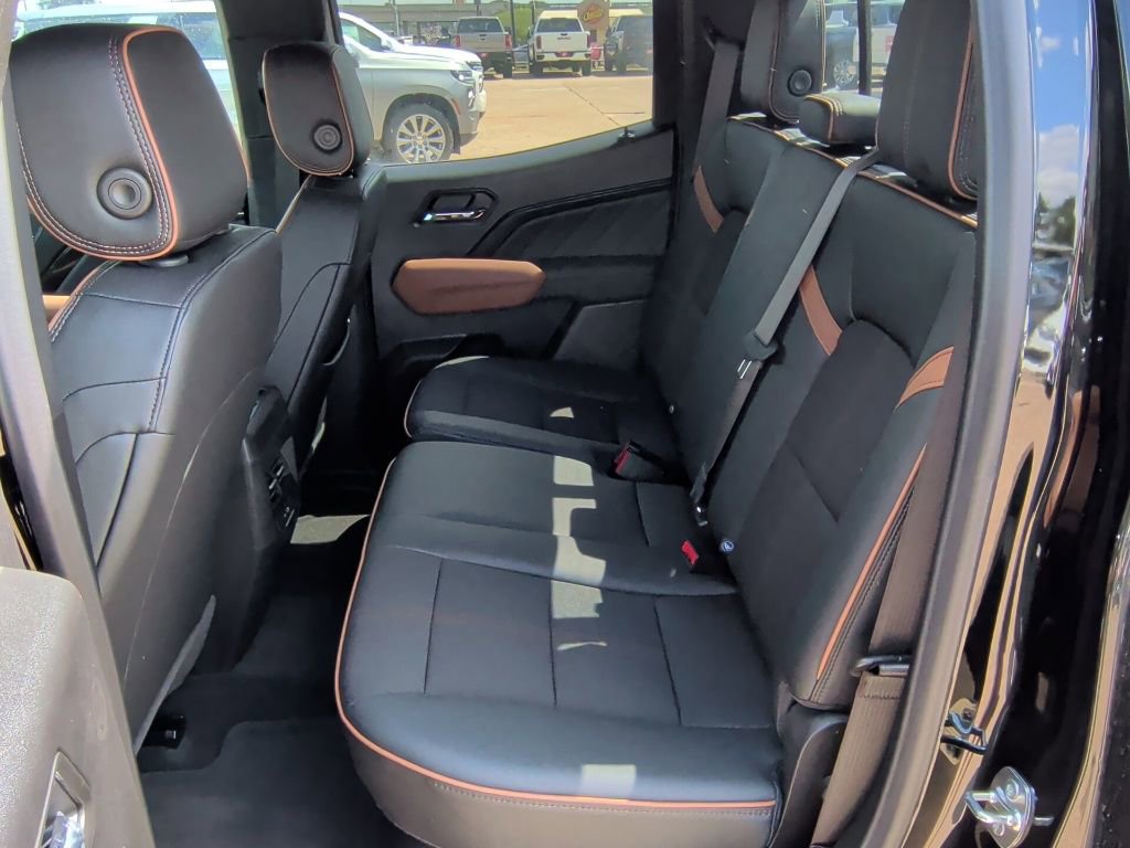 New 2025 GMC Canyon AT4 w/ Nightfall Edition image 35