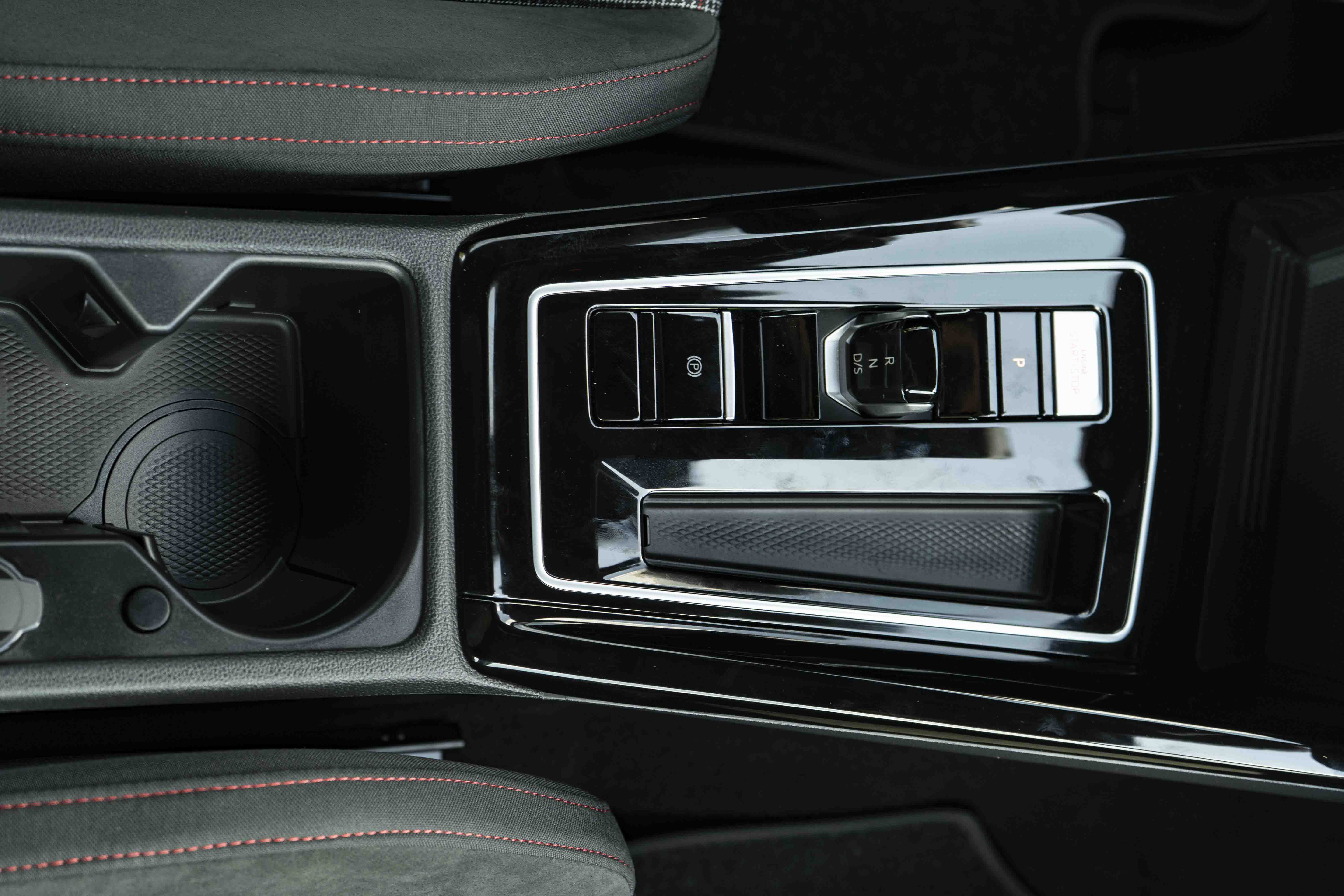 Certified 2026 Volkswagen GTI S FWD image 26