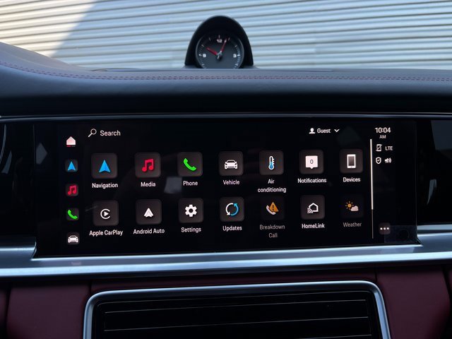 Certified 2023 Porsche Panamera Platinum Edition image 20