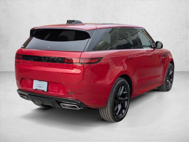 New 2026 Land Rover Range Rover Sport Dynamic SE image 2