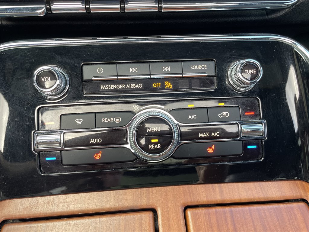 Used 2019 Lincoln Navigator L Select AWD/4WD image 43