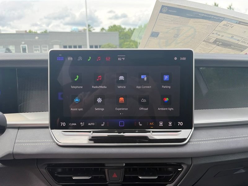 New 2026 Volkswagen Tiguan SE R-Line AWD/4WD image 25