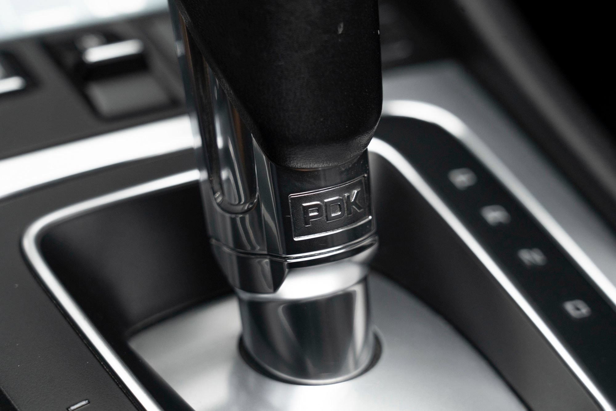Used 2022 Porsche 718 Boxster RWD image 32
