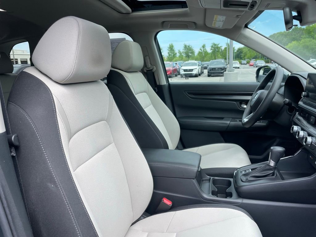 Certified 2025 Honda CR-V EX image 31