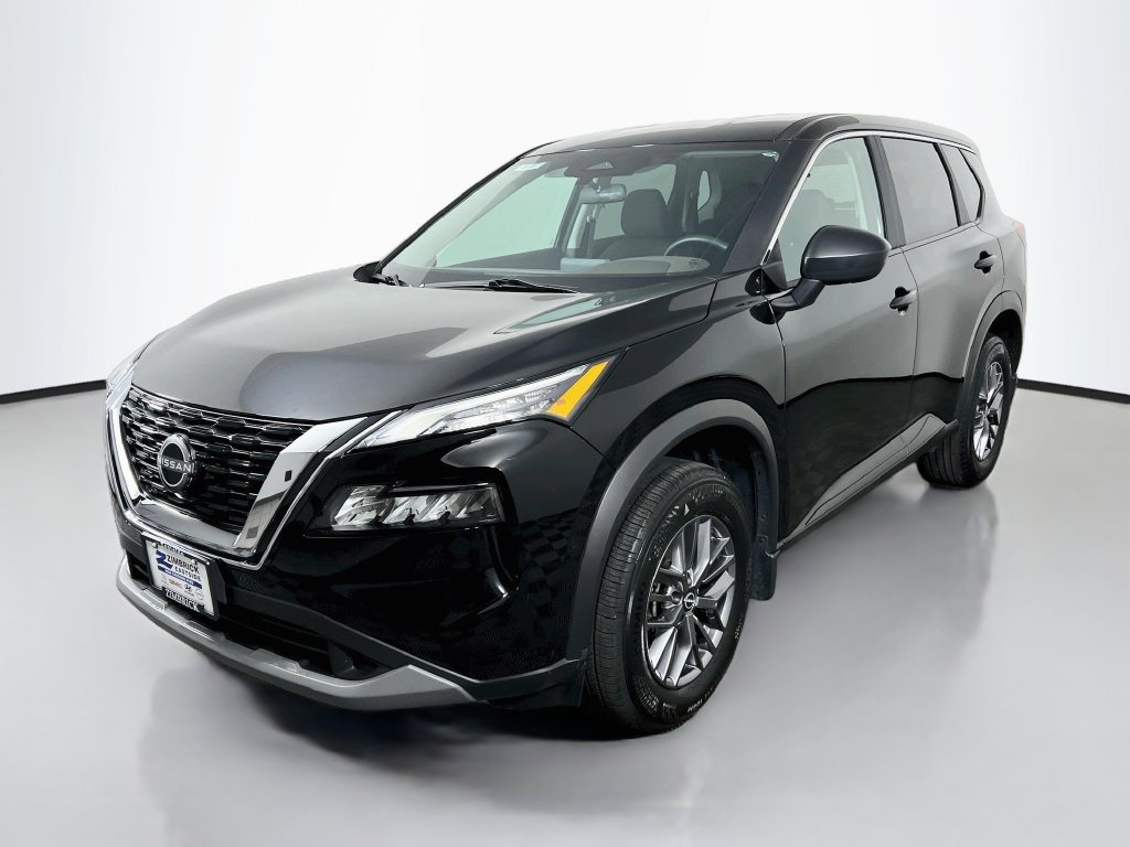 Used 2023 Nissan Rogue S AWD/4WD image 3