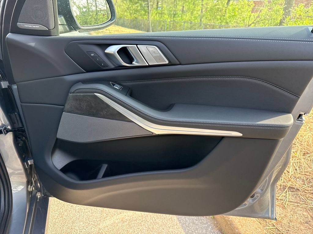 New 2026 BMW X7 xDrive40i AWD/4WD image 31