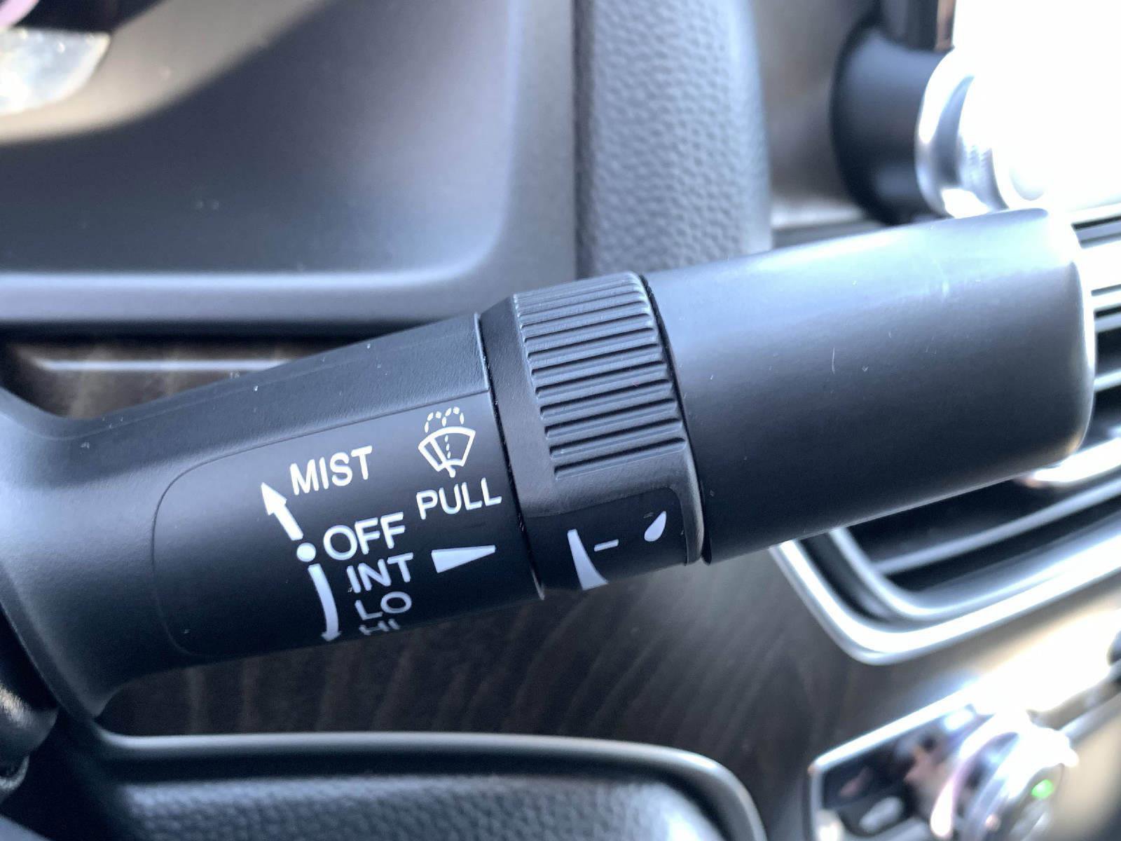 Used 2018 Honda Accord EX image 18