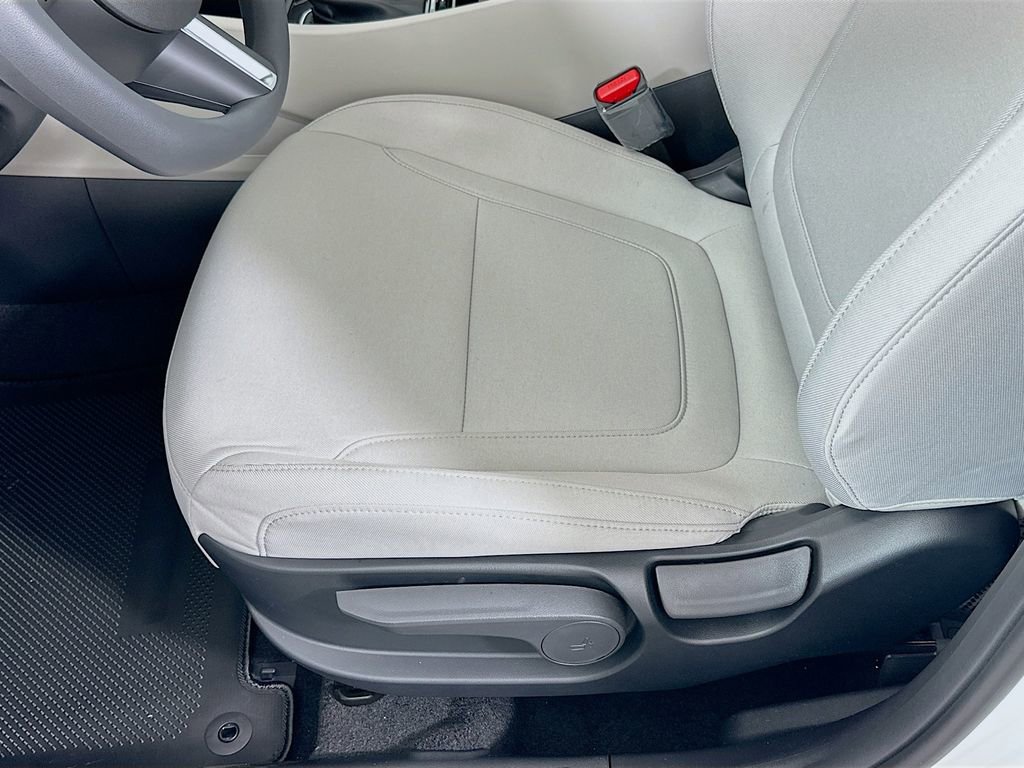 New 2026 Hyundai Tucson SE image 19