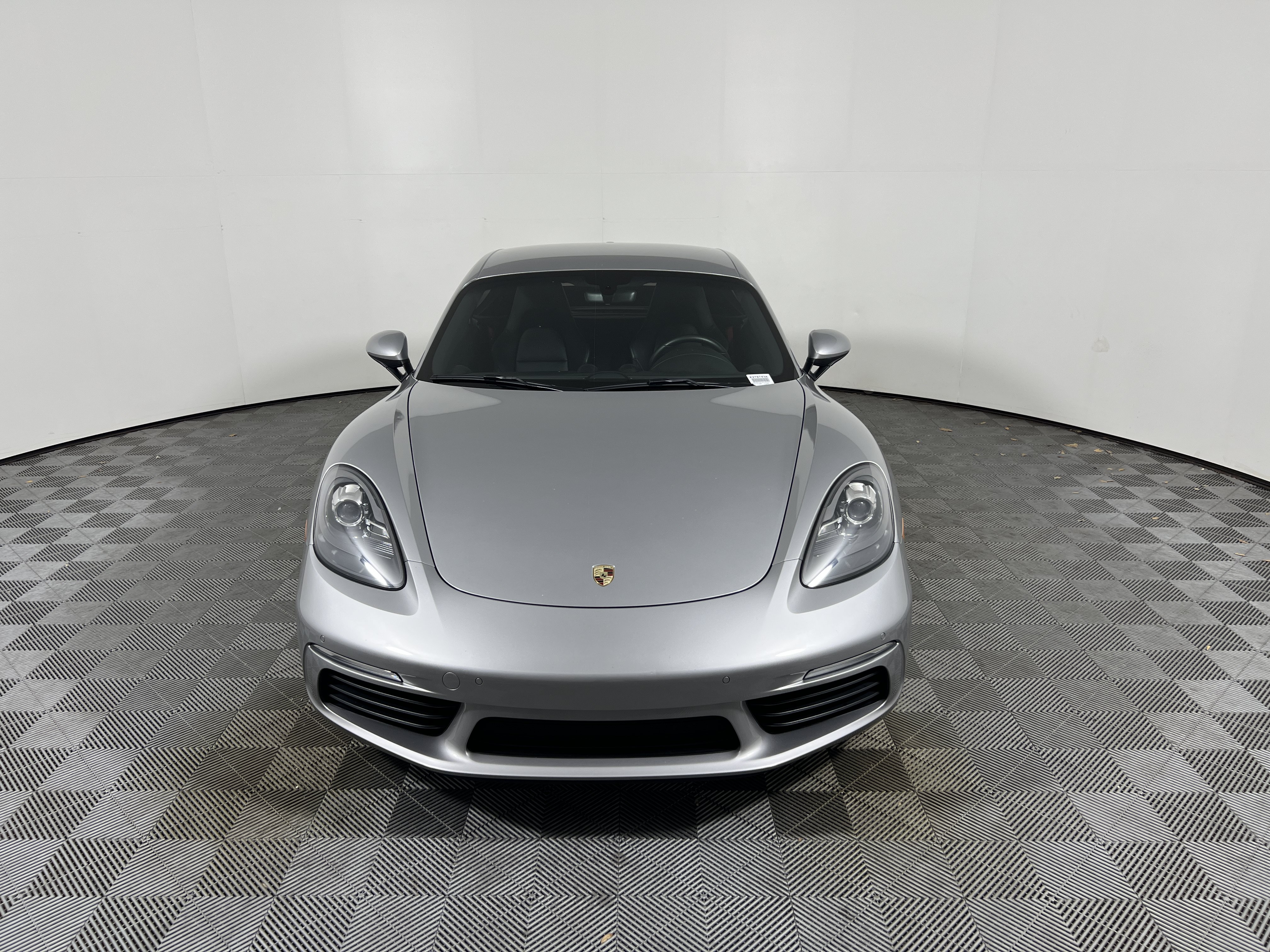 Certified 2018 Porsche 718 Cayman S RWD image 10