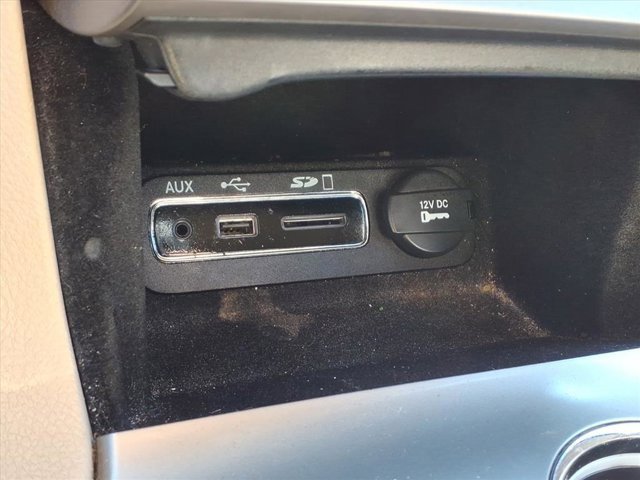 Used 2014 Jeep Grand Cherokee Limited w/ Trailer Tow Group IV image 15