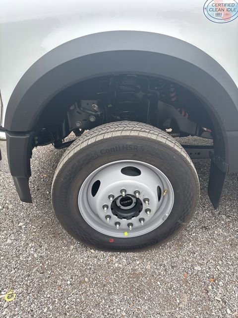 New 2026 Ford F450 XL w/ XL Chrome Package image 13