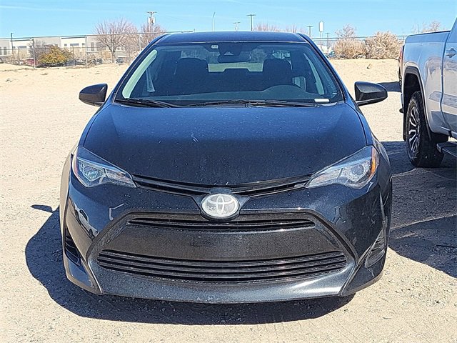 Used 2019 Toyota Corolla LE image 2