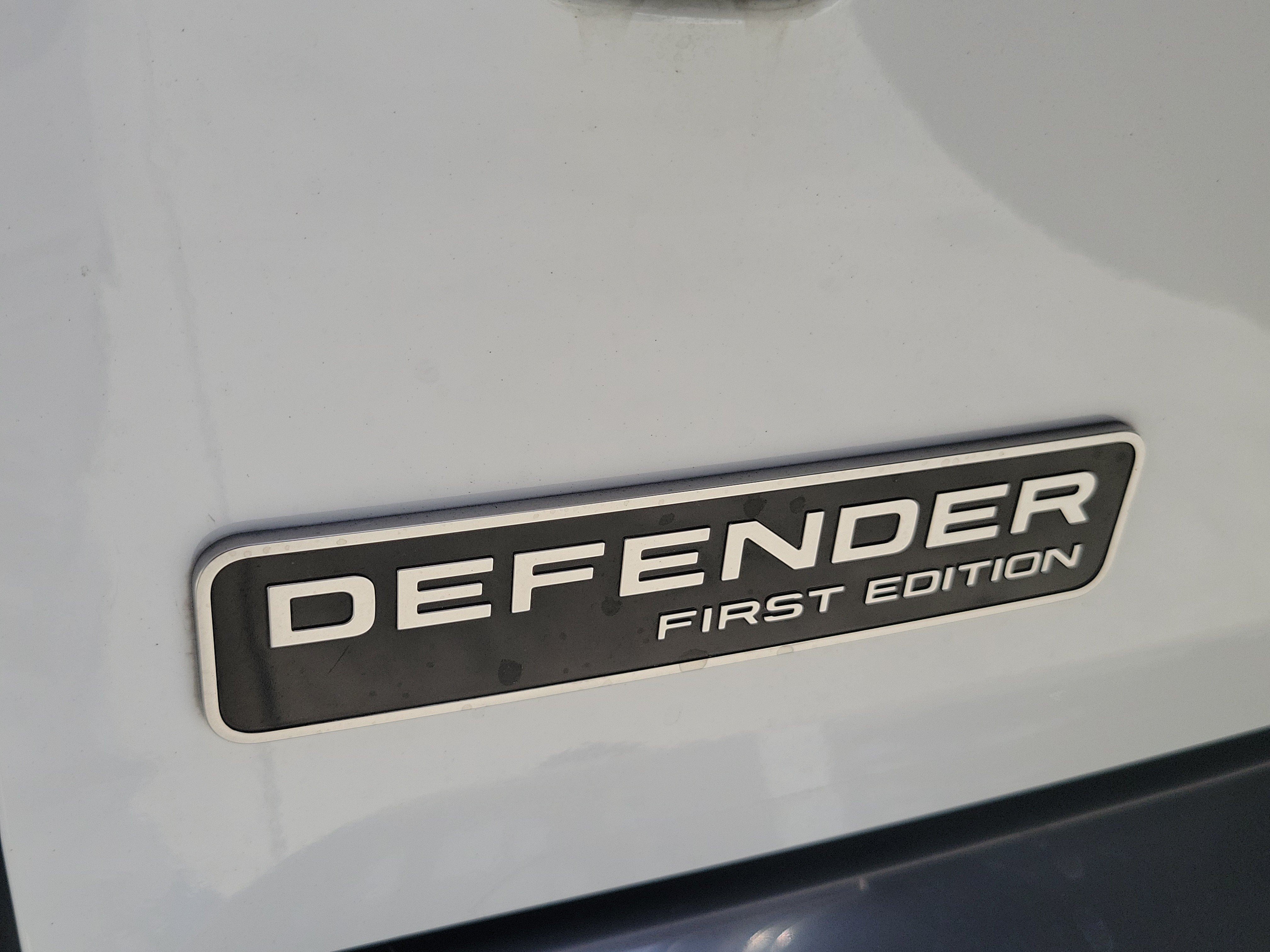 Used 2023 Land Rover Defender 130 First Edition AWD/4WD image 10
