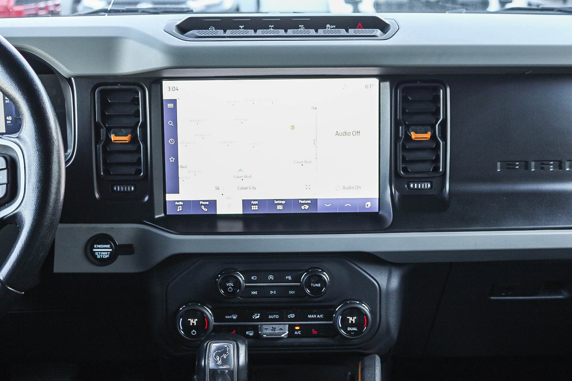 Used 2023 Ford Bronco Badlands image 14