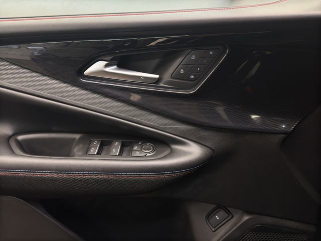 Used 2025 Chevrolet Blazer EV RS image 39