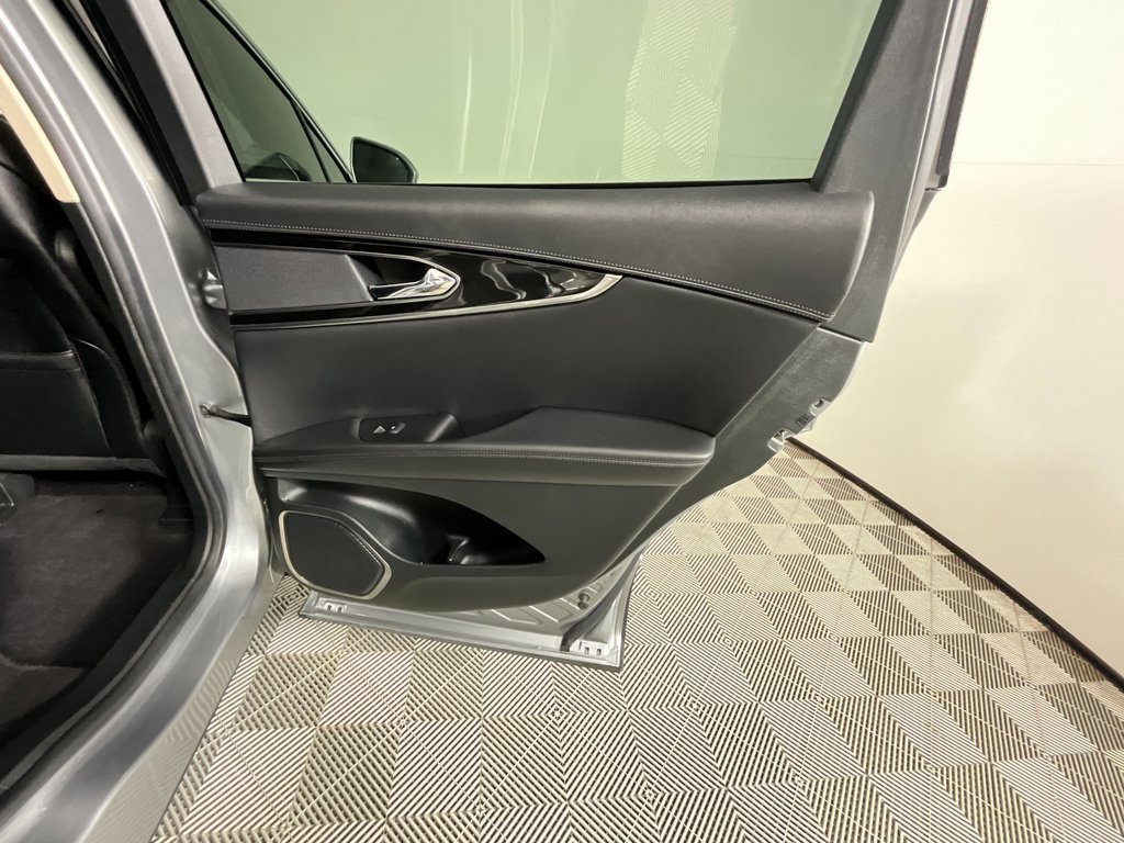 Certified 2023 Lincoln Nautilus FWD image 24