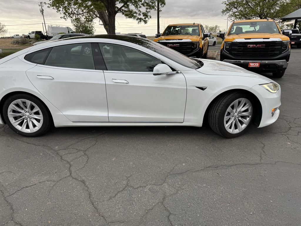 Used 2020 Tesla Model S Long Range AWD/4WD image 3