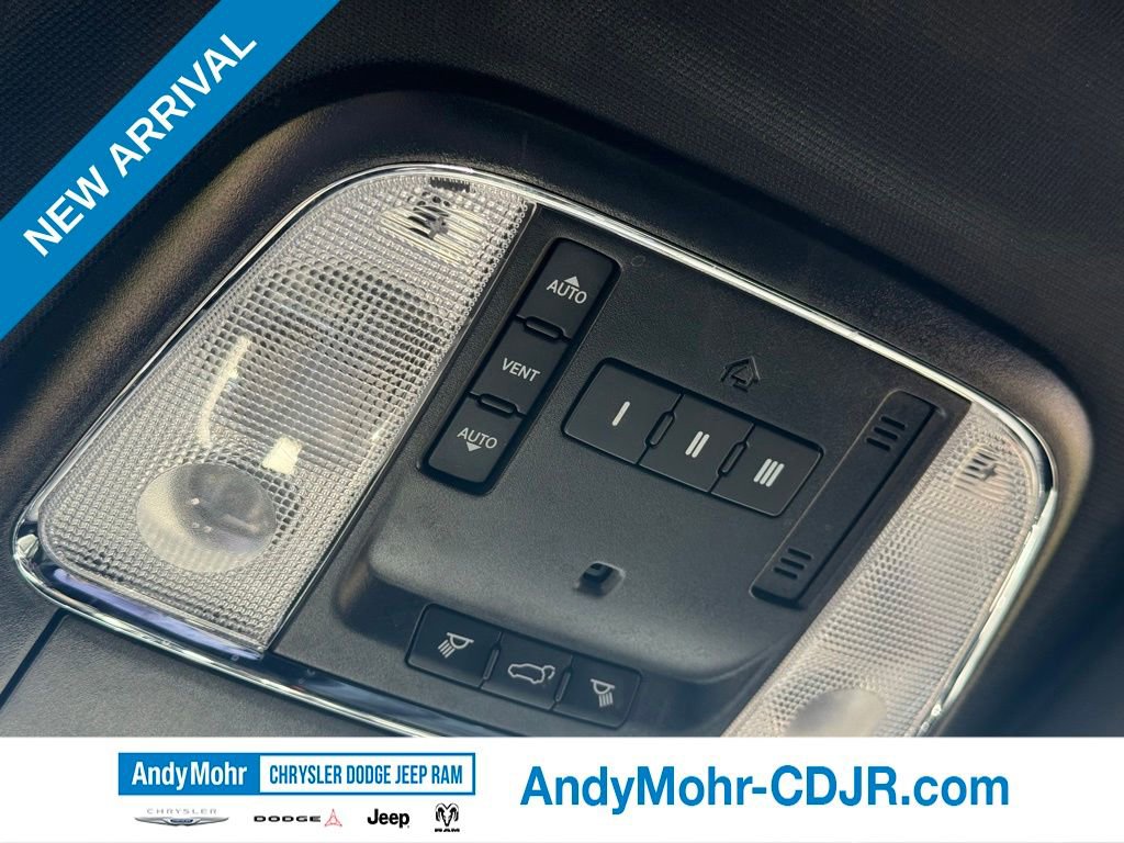 Used 2018 Jeep Grand Cherokee Limited AWD/4WD image 21