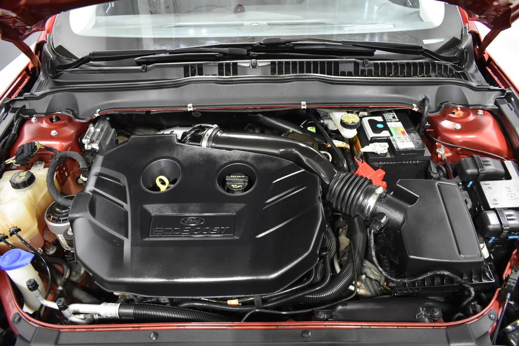 Used 2016 Ford Fusion Titanium FWD image 34
