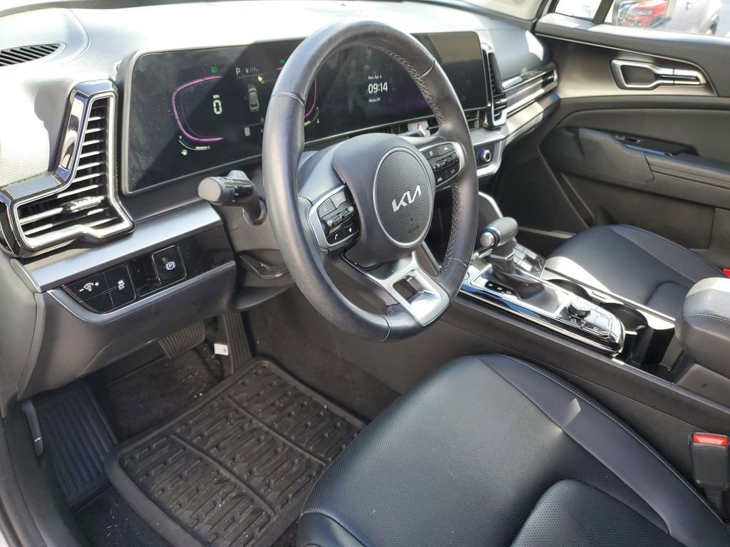 Certified 2024 Kia Sportage EX image 18