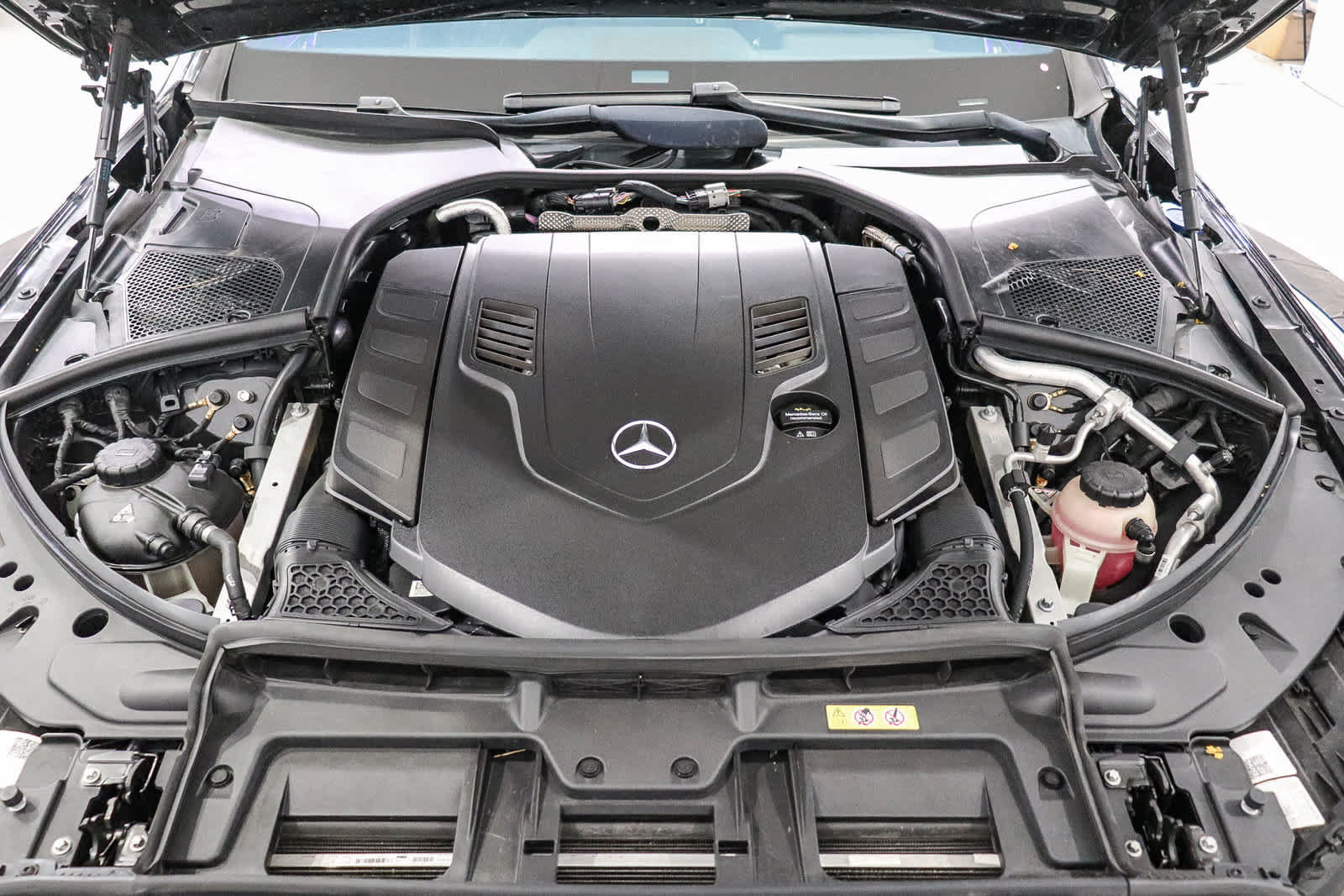 Used 2023 Mercedes-Benz S 580 4MATIC Sedan image 31